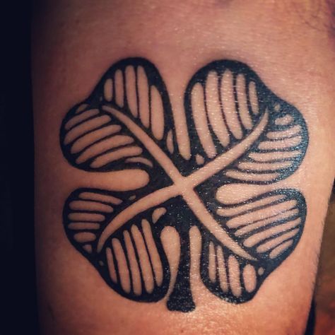 Celtic Fc Tattoo, Celtic Clover, Clover Tattoo, Celtic Clover Tattoos, Gas Mask Tattoo, Blue Ink Tattoos, Four Leaf Clover Tattoo, Scottish Tattoos, Shamrock Tattoos