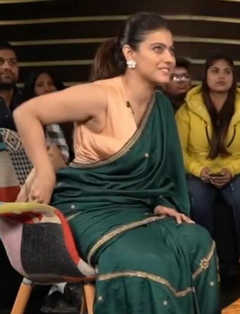 Kajol Saree, Kajol Devgan, Charmy Kaur, Deepika Padukone Style, Punch In The Face, Actress Pics, Beautiful Women Over 40, Indian Actress Hot Pics, Indian Beauty Saree