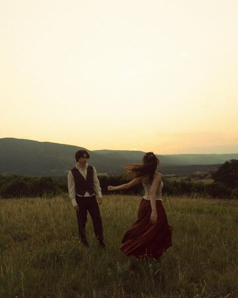 Two People In Love Aesthetic, Farm Couple, Vintage Love Aesthetic, Soft Love Aesthetics, Country Romance, Old Fashioned Love, This Kind Of Love, Love Moon, My Kind Of Love