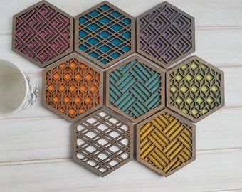 Fun Coasters, Geometric Coaster, Laser Cut Decor, Modern Coasters, Cool Coasters, Laser Cut Wood Crafts, Laser Engraved Ideas, 3d Cnc, Hexagon Coasters