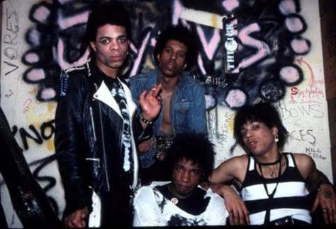 The forgotten story of Pure Hell, America’s first black punk band | Dazed Pretty Poison, Afro Goth, Afro Punk Fashion, Bad Brain, Punk Rock Outfits, Nancy Sinatra, Punk Aesthetic, Black Punks, 70s Outfits