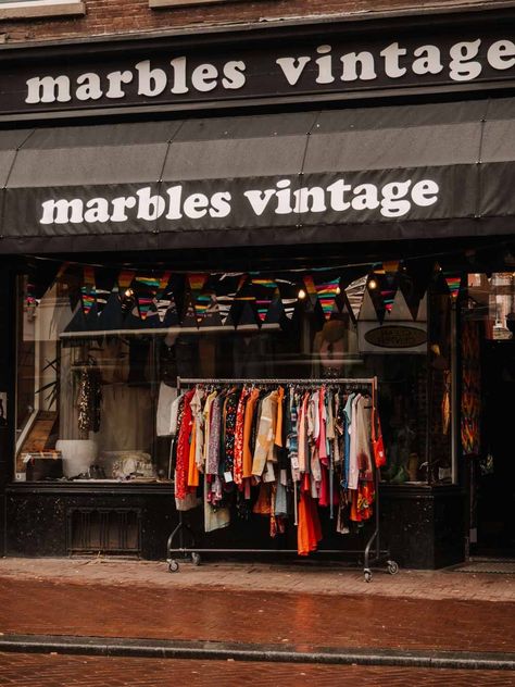 10 BEST Amsterdam Vintage Shops That You NEED to Visit! Vintage Store Ideas, Amsterdam Vintage, Amsterdam Bucket List, Amsterdam Shopping, European Destination, Vintage Shopping, Vintage Clothing Stores, River Cruise, Store Ideas