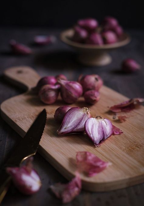 Spices Photography, Food Photography Composition, Vegetables Photography, Creative Advertising Photography, Dark Food Photography, Fine Dining Recipes, Fruit Photography, Food Table, Photographing Food