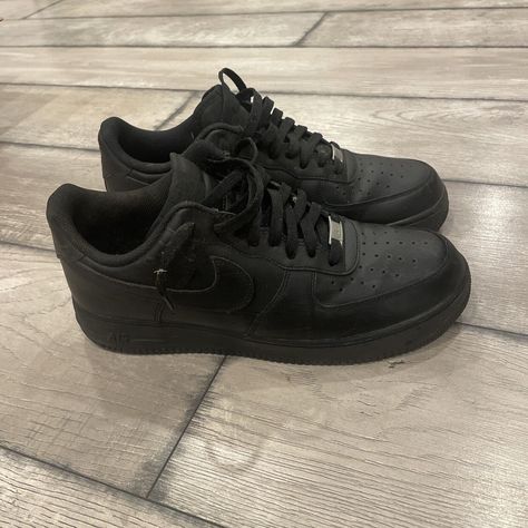 Nike Air Force 1 Triple Black 315122-001 AF-1 Men’s Size 11 Get a price at https://copapair.com/nike-air-force-1-triple-black-315122-001-af-1-mens-size-11/ Black Air Forces Aesthetic, Nike Airforce 1 Black, Air Forces Black, Air Force 1 Noir, Black Forces, Black Af1, Nike Air Force Black, Zapatillas Nike Air Force, Nike Air Force 1 Black