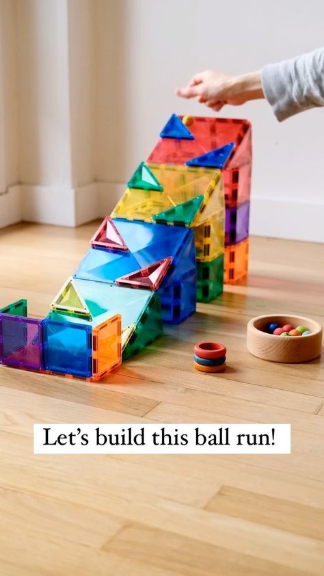 Magnatiles Coin Run, Magnetic Tiles Ball Run Ideas, Magnatiles Ideas Ball Run, Easy Group Activities For Kids, Magnetic Tile Marble Run, Magna Tile Ball Run, Picasso Tiles Marble Run, Magnet Tiles Ball Run, Magnatiles Marble Run