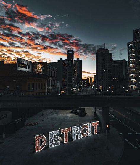 Detroit Wallpaper City, Detroit Lions Aesthetic, Detroit Aesthetic City, Detroit Michigan Aesthetic, Detroit Aesthetic, Canva Backgrounds, Human Aesthetic, Detroit Wallpaper, Detroit Downtown