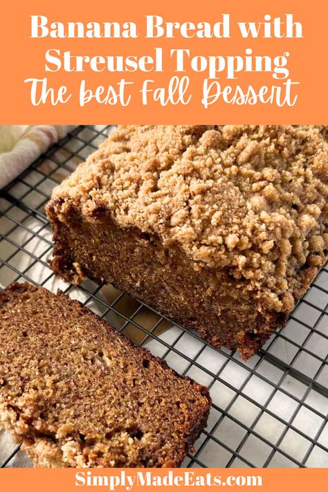 Banana bread on wire rack. Recipes For Old Bananas, Banana Bread With Streusel Topping, Banana Bread With Streusel, Banana Crumble, Streusel Topping Recipe, Banana Carrot Muffins, Moist Banana Bread, Make Banana Bread, Best Banana Bread