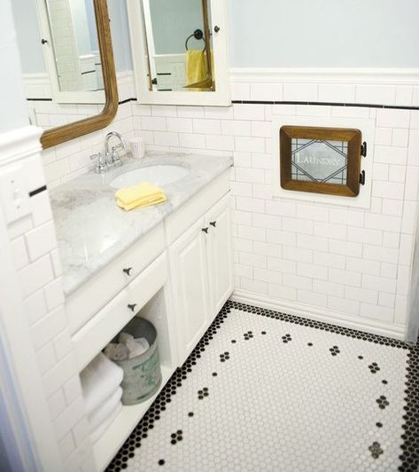 black mosaic border on the floor Bathroom Border Tiles, Teen Bathroom, Black And White Tile, Tile Diy, Honeycomb Tile, Nicole Curtis, Bathroom Floor Tile, Diy Tile, Bathroom Redo