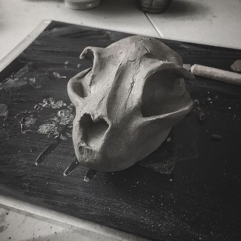 A work-in-progress of a ceramic cat skull planter I’m sculpting. #skullart #homedecor #cats #macabre #ceramics Skull Bowl Ceramics, Animal Skull Sculpture, Macabre Sculpture, Skull Ceramics, Clay Skeleton, Ap Ceramics, Clay Skull, Dog Pottery, Ceramic Skull