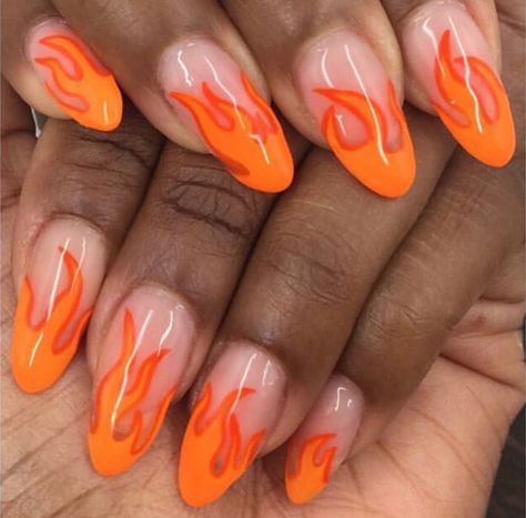 Fire Nail Art, Nail Design Glitter, Bright Red Nails, Stunning Nail Designs, Rainbow Nails, Orange Nails, Dream Nails, Fire Nails, Types Of Nails