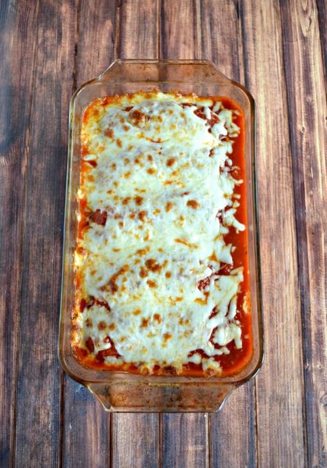 Sausage Parmesan is an easy and delicious weeknight meal! Italian Sausage Link Recipes Dinners, Sausage Parmigiana, Baked Italian Sausage, Easy Recipes Dinner, Chicken Delight, Sausage Parmesan, Fried Sausage, Barilla Pasta, Italian Sausage Recipes