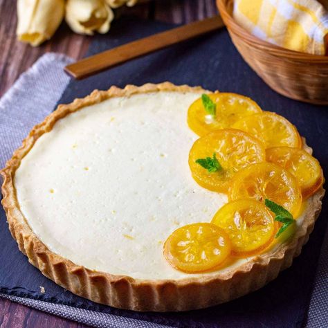 Ricotta Pie Italian, Desserts For Easter, Easter Pies, Chilli Beef Recipe, Italian Easter Pie, Crispy Chilli Beef, Ricotta Pie, Easter Pie, Italian Easter