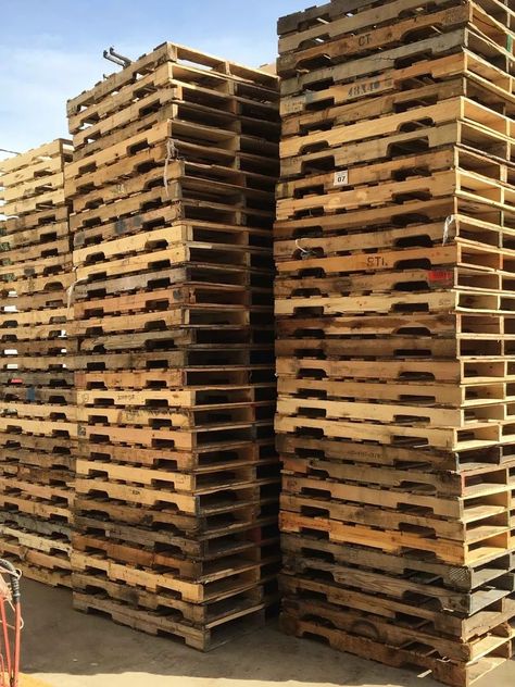 CHEAP PALLETS ( READ DESCRIPTION ) for Sale in Los Angeles, CA - OfferUp Pallets For Sale, Diy Pallet Bed, Pallet Crates, Pallet Beds, Pallet House, Used Pallets, Minimalist Kitchen Design, Inexpensive Furniture, Wooden Pallet Projects