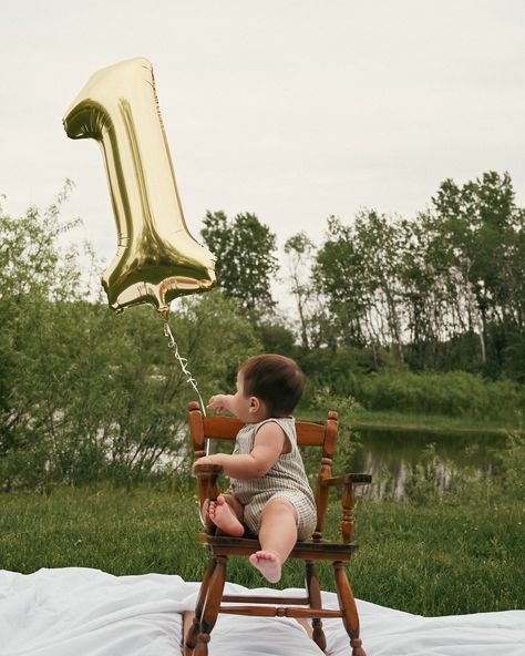 “A boy is truth with dirt on its face, beauty with a cut on its finger, wisdom with bubble gum in its hair, and the hope of the future with a frog in its pocket.” – Alan Marshall Beck Happy birthday to this sweet boy. I saved these for his special day! I still am obsessed with this photoshoot and probably forever will be. thank you again @__.yasmine.garcia.__ #nikon #nikonphotography #nikond5300 #nikonz6ii #lightings #portrait #portraitphotography #photographer #hastings #minnesota #baby ... Boys One Year Photo Shoot, Spring First Birthday Boy, Boy 1 Year Photo Shoot, Baby’s First Birthday Photos, 1st Birthday Boy Pictures, 1 Year Boy Photoshoot, Outdoor One Year Old Photoshoot, 1st Birthday Photoshoot Boy Indoor, 1 Year Photoshoot Boy