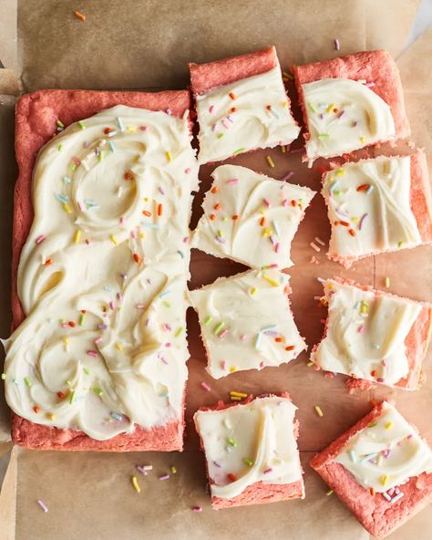 Strawberry Cake Mix Brownies | Kitchn Strawberry Cake Mix Bars, Strawberry Cake Mix Recipes, Cake Mix Brownies, Strawberry Brownies, Cocoa Brownies, Strawberry Cake Mix, Chewy Brownies, Lemon Cake Mixes, Brownie Toppings