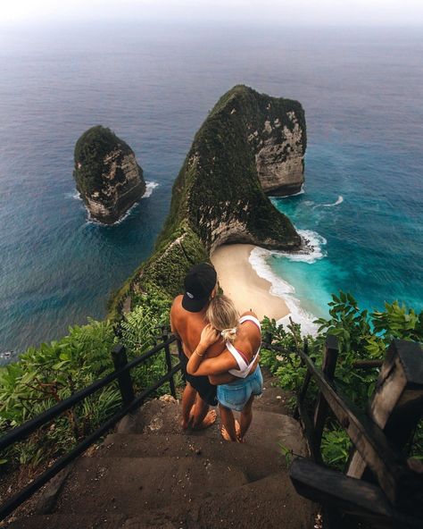 Bali Honeymoon Outfits, Couples Vacation Photos, Bali Couple, Bali Ideas, Visionary Board, Phuket Thailand Travel, Bali Photos, Bali Aesthetic, Bali Travel Photography