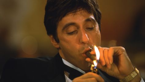 Tony Montana Smoking #scarface tony montana #4K #wallpaper #hdwallpaper #desktop Al Pacino Scarface, Scarface Poster, Scared Face, Scarface Movie, Gangster Movies, God Father, Tony Montana, Face Aesthetic, Al Pacino