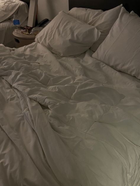 Afterhours Aesthetic, Hotel Bed Sheets, Aesthetic Bed, Everything Has Change, Bedroom Images, Hotel Bed, Floor Bed, One Bed, Stay In Bed