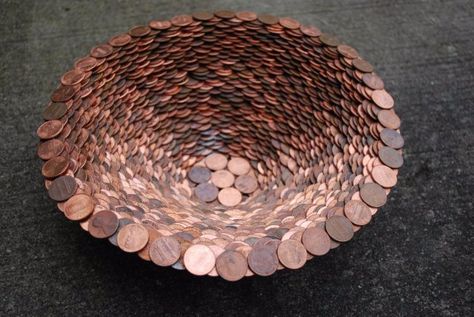 15 Interesting DIY Decor Projects Made Out Of Pennies Pennies Crafts, Penny Decor, Penny Table Tops, Penny Craft, Penny Ball, Penny Crafts, Bowling Ball Yard Art, Coin Crafts, Penny Floor