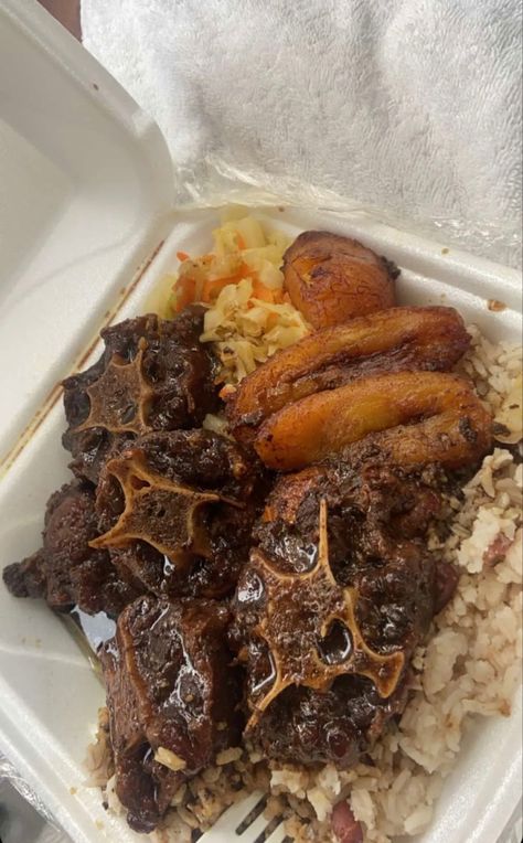 Oxtail, rice and beans, sweet plaintain Fufu And Oxtail, Oxtail And Rice, Oxtails And Rice, Rice And Beans, Rice And Peas, Camping Food, Food Stuff, Future Life, Diy Food Recipes