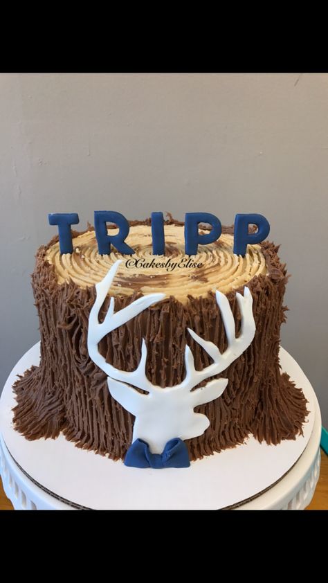 Tree stump cake. Tree stump baby shower cake. Deer silhouette. Deer Baby Shower Cake, Deer Baby Shower Boy, Hunting Cupcakes, Woodland Theme Cake, Baby Shower Cupcakes For Boy, Tree Stump Cake, Baby Shower Cupcakes For Girls, Hunting Cake, Deer Cakes