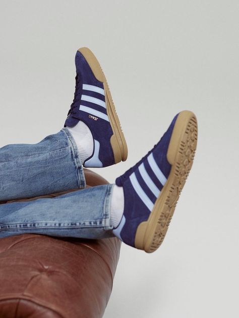 Adidas Jeans Shoes, Sneakerhead Outfits, Adidas Originals Jeans, Adidas Jeans, Trendy Footwear, Football Casuals, Adidas Baby, Jeans Shoes, Shoe Inspo