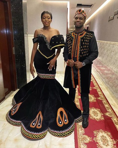 Cameroon Traditional Wedding Attire, Cameroon Traditional Attire, Cameroon Clothing, African Print Wedding Dress, Xhosa Traditional Attire, Couples African Outfits, African Traditional Wear, Photo Pinterest, Nigerian Bride