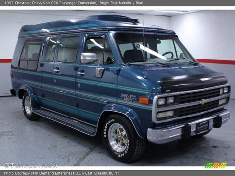 Front 3/4 View of 1993 Chevy Van G20 Passenger Conversion Day Van Conversion, Chevy Conversion Van, Conversion Vans For Sale, Chevrolet Van, Gmc Vans, Chevy Camaro Z28, Chevy Van, Day Van, Blue Vans