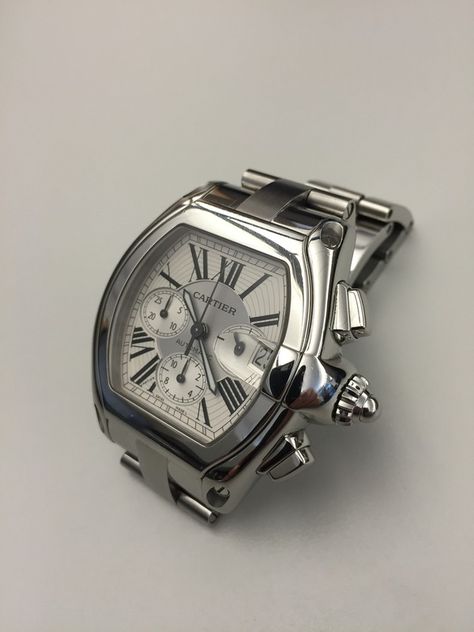 Cartier Roadster Men, Cartier Watches Mens, Rings Chain, Cartier Roadster, Older Mens Fashion, Suit Man, Fancy Watches, Cartier Panthere, Stud Earrings For Men