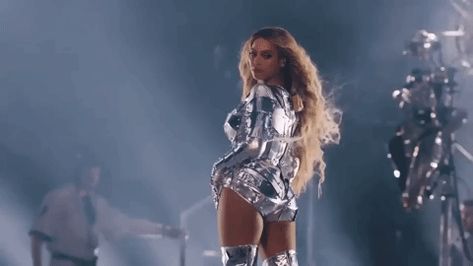 Beyonce Gif, Hair Gif, Queen B, Queen Bees, Beyonce, Animated Gif, Funny Pictures, Gif, Pure Products