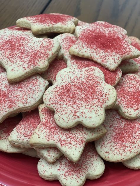 Grandma Millie’s Nutmeg Sugar Cookies – Adams Electric Cooperative Sugar Cookies With Nutmeg, Nutmeg Sugar Cookies, Colored Sugar, Desserts To Make, Christmas Goodies, Wax Paper, Cookie Sheet, Cookie Bars, Baking Powder