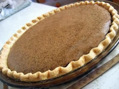 WRAL anchor Renee Chou and her daughter, Elsa, discovered an easy, tasty recipe to make at home - the Angus Barn's famous Chocolate Chess Pie! Chocolate Chess Pie Angus Barn, Chocolate Chess Pie Recipe, Thanksgiving Desserts Pie, Chess Pie Recipe, Chocolate Chess Pie, Chess Pie, Chocolate Pie Recipes, Best Pie, Chocolate Pies