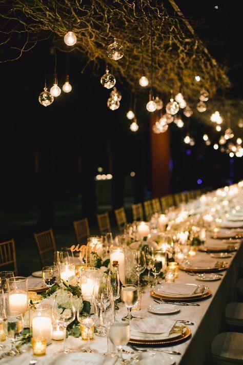 romantic wedding lights, diy wedding decorations for outdoor reception, candle centerpieces weddinglights #wedding #weddingdecorations Beach Wedding Candles, Family Style Weddings, Wedding Candles Table, Candle Lit Wedding, Cozy Wedding, Romantic Wedding Receptions, Tafel Decor, Candle Wedding Decor, Elegant Candles