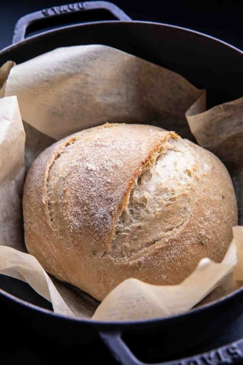 The Best (easiest) No Knead Bread: Crusty outside, light and airy inside. The easiest bread yet still impressive, soon to become a staple! Potato Bread Recipe Homemade, Healthy Sweet Potato Bread, Easy Dutch Oven Bread, Sweet Potato Bread Recipe, Potato Bread Recipe, Half Baked Harvest Recipes, Recipe Smoothie, Pudding Chia, Oven Bread