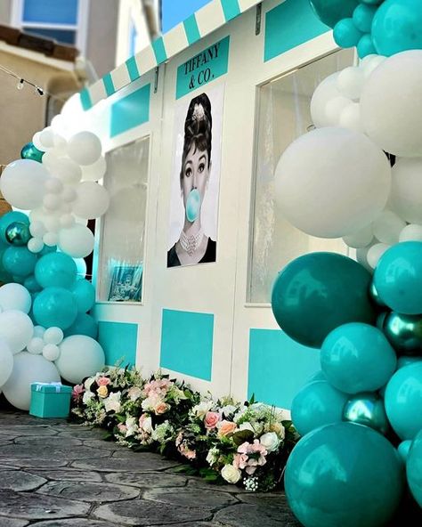 Backdrop Birthday, Instagram Breakfast, Breakfast At Tiffany's, Charity Events, Breakfast At Tiffanys, Second Birthday, Graduation Photos, Tiffany Blue, Sweet 16