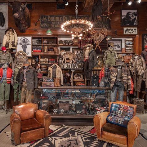 Double RL on Instagram: “Fall/Winter ‘20 showroom . New product hitting stores soon . #DoubleRL #RRL” Farmhouse Boys Bedroom, Vintage Store Ideas, Ralph Lauren Store, Moody Decor, Double Rl, Retail Inspiration, Western Store, Vintage Clothing Stores, Lake Cabins