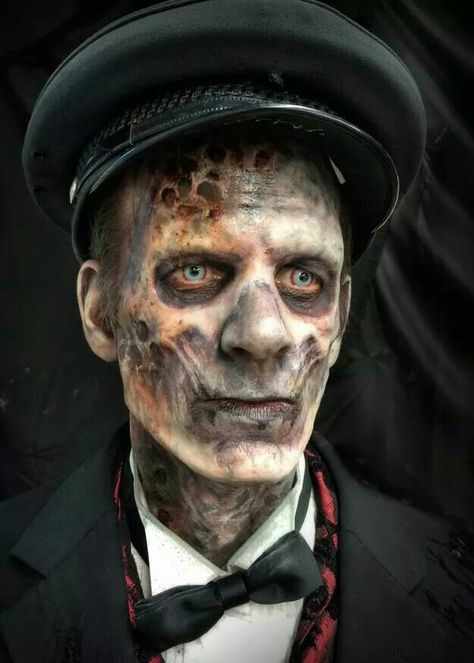 Hallowed be thy name. Intricate detail, and absolutely adore the close observation. Halloween Fx, Zombie Halloween Makeup, Spfx Makeup, Monster Makeup, Makeup Effects, Prosthetic Makeup, Zombie Walk, Special Makeup, Special Fx Makeup