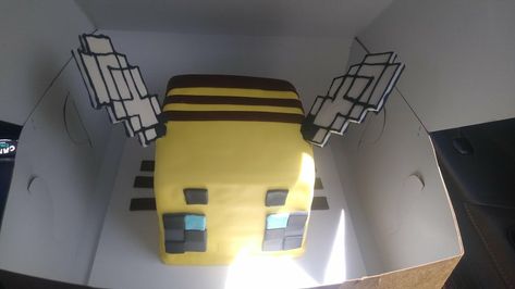 Minecraft Bee, Bee Cake, Bee Cakes, Bath Caddy, Minecraft, Bee, Bath, Cake