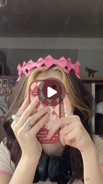 Cute Things To Make, Bow Tutorial, Arts N Crafts, How To Make Bows, Pencil Art, Things To Make, Cute Things, Berry, Christmas Crafts