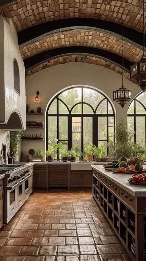 Small Ceiling Design, Italian Aesthetic House, Arizona Style Homes, European House Interior Design, House Designs Interiors, House Inspo Interior, Old House Aesthetic, Design Styles Types Of Interior, Italian Home Aesthetic