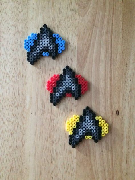 Star Trek Perler, Nerd Crafts, Pixel Beads, Melty Bead Patterns, Perler Ideas, Easy Perler Beads Ideas, Fuse Bead Patterns, Fusion Beads, Perler Crafts