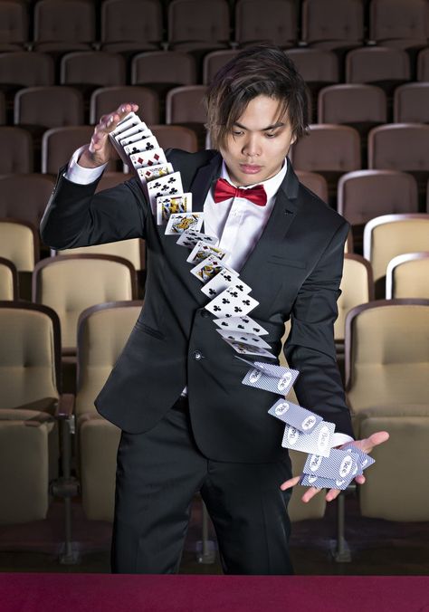 Shin Lim Las Vegas Family Vacation, Cool Card Tricks, Casino Tattoo, Female Directors, Card Tricks, Got Talent, Character Poses, Body Poses, Dark Wear