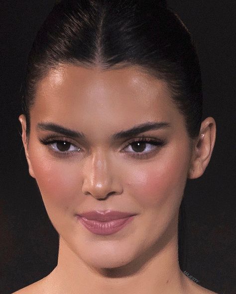 Kendall Jenner Without Makeup, Kendall Jenner Face, Kendall Jenner Video, Face Card, Without Makeup, Red Carpet Looks, Ponytail Hairstyles, Kendall Jenner, Hair Styles