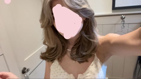 Layered Mid Length Hair, Short Curtain Bangs, Girl Curtains, Short Curtain, Medium Length Layers, Layered Curtains, Short Hair Lengths, Medium Length Hair With Layers, Bangs With Medium Hair