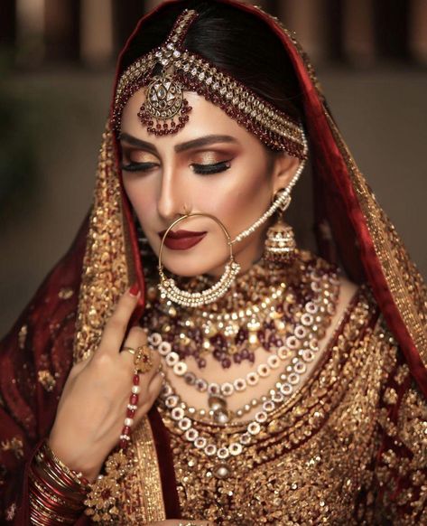 Mathapatti Designs, Indian Bride Poses, Indian Bride Makeup, Bridal Jewellery Inspiration, Indian Wedding Bride, Pakistani Bridal Makeup, Indian Bridal Photos, Best Bridal Makeup, Ayeza Khan