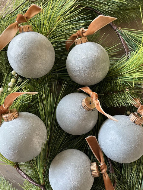 This DIY matte ornament project is an affordable and straightforward way to update your Christmas tree. Mercury Ornaments Diy, Diy Matte Christmas Ornaments, Matte Christmas Ornaments, Matte Christmas Tree, Diy Mercury Glass Ornaments, Matte Ornaments, Castle Cottage, Old Castle, Mercury Glass Christmas Ornaments