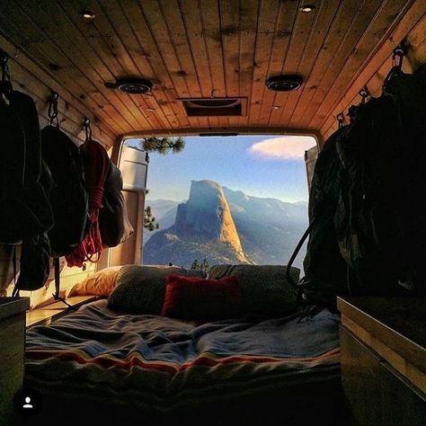 Van Camper, Sprinter Camper, Van Living, Camper Van Conversion, Travel Van, Van Camping, Good Morning Sunshine, Sprinter Van, Adventure Awaits