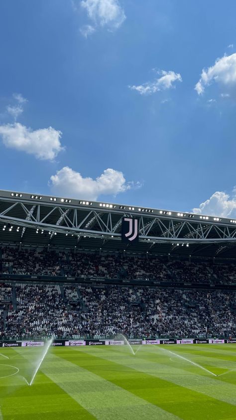 Allianz Stadium, Juventus Wallpapers, Juventus Stadium, Sports Marketing, Turin, Dream Job, Juventus, Cristiano Ronaldo, Real Madrid