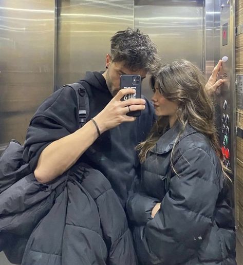 Julian Lopez, Couple Selfies, Couples Vibe, Cute Couples Photos, Cute Couple Selfies, Couples Poses For Pictures, Couple Photography Poses, Couple Aesthetic, Cute Couple Pictures