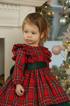 Toddler Christmas Dress Photoshoot, Baby Dress Big Bow, Baby Christmas Dress Pattern, Christmas Girl Dress, Christmas Dress For Girls Kids, 2 Year Baby Girl Dress Design, 1 Year Baby Girl Dresses, Infant Christmas Outfit Girl, Christmas Dresses For Toddlers